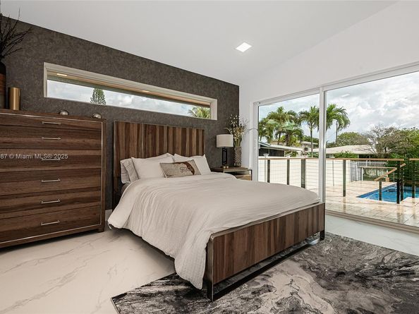 2436 2436 Okeechobee Lane, Fort Lauderdale FL 33317