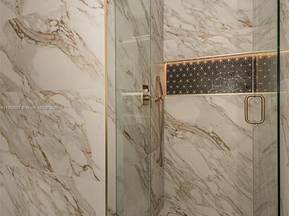 2436 2436 Okeechobee Lane, Fort Lauderdale FL 33317