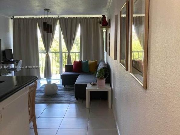 2160 SW 16th Ave 421, Miami FL 33145