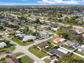 1541 NW 83rd Way, Pembroke Pines FL 33024