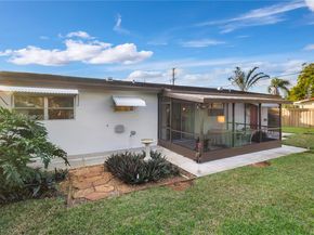 1541 NW 83rd Way, Pembroke Pines FL 33024