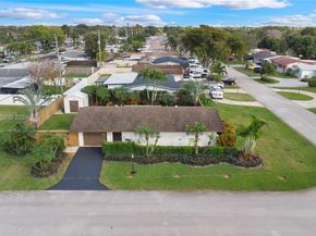 1541 NW 83rd Way, Pembroke Pines FL 33024
