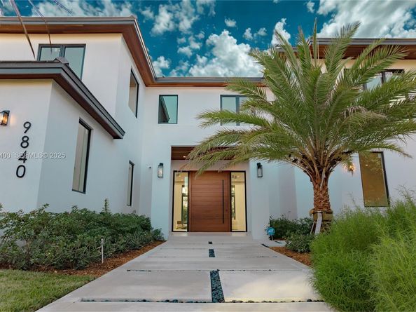 9840 SW 73rd Ct, Pinecrest FL 33156