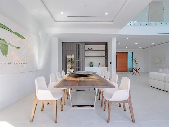 9840 SW 73rd Ct, Pinecrest FL 33156