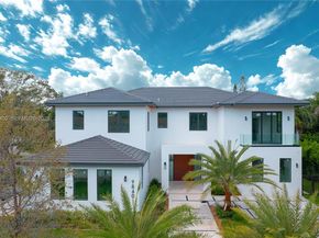 9840 SW 73rd Ct, Pinecrest FL 33156