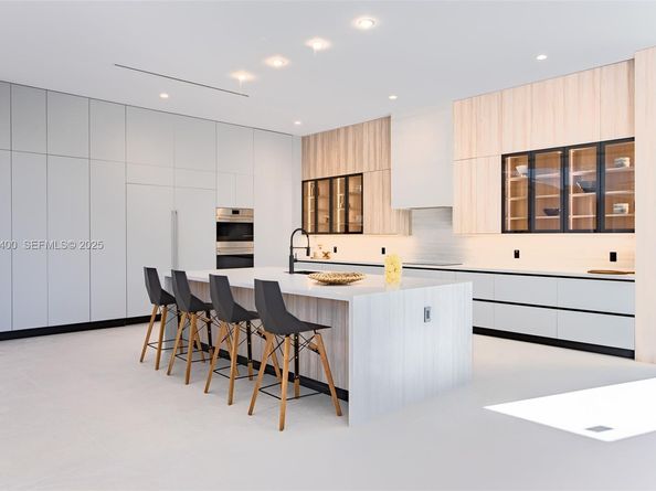 9840 SW 73rd Ct, Pinecrest FL 33156