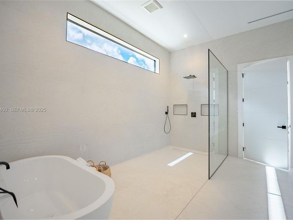 9840 SW 73rd Ct, Pinecrest FL 33156