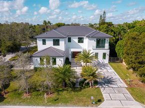 9840 SW 73rd Ct, Pinecrest FL 33156