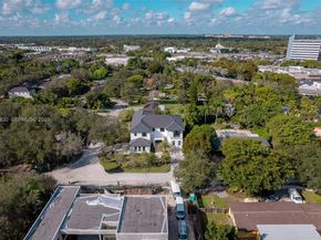 9840 SW 73rd Ct, Pinecrest FL 33156