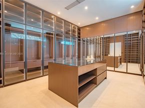 9840 SW 73rd Ct, Pinecrest FL 33156