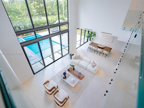 9840 SW 73rd Ct, Pinecrest FL 33156