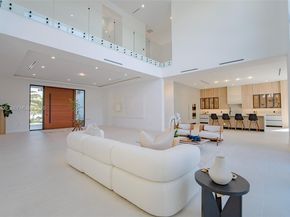 9840 SW 73rd Ct, Pinecrest FL 33156