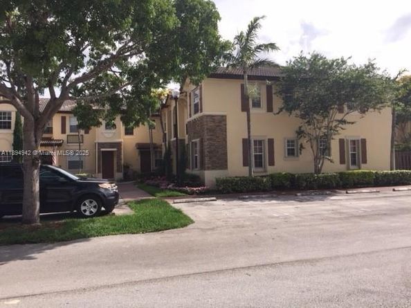 3360 NE 14th Dr 21030, Homestead FL 33033