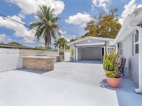 17201 NW 37th Ave, Miami Gardens FL 33056