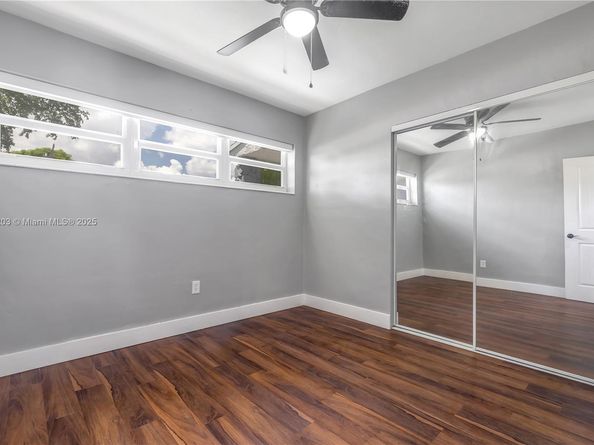 17201 NW 37th Ave, Miami Gardens FL 33056