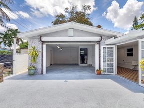 17201 NW 37th Ave, Miami Gardens FL 33056