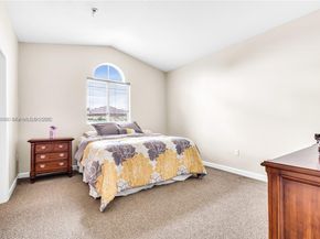 1081 NE 41st Ter, Homestead FL 33033