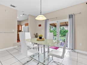 1081 NE 41st Ter, Homestead FL 33033