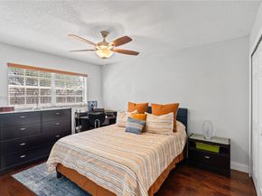 9136 NW 32nd Pl, Sunrise FL 33351