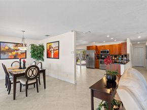 9136 NW 32nd Pl, Sunrise FL 33351