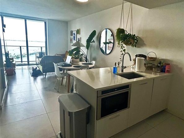 501 NE 31st St 2902, Miami FL 33137