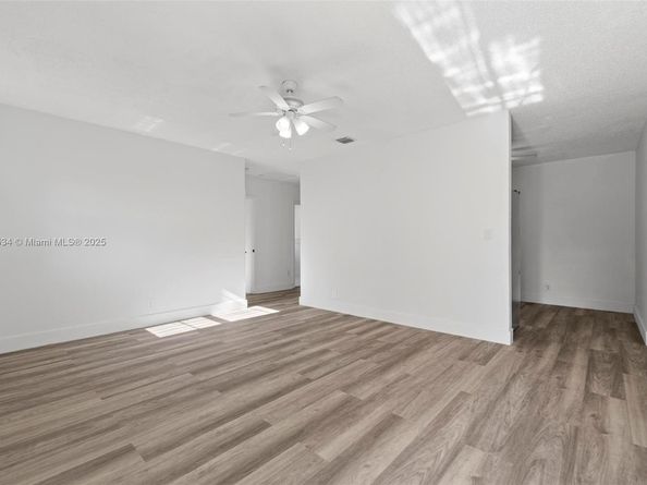 1237 NW 15th Ave, Fort Lauderdale FL 33311
