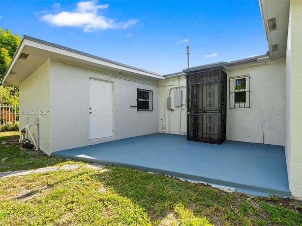 1237 NW 15th Ave, Fort Lauderdale FL 33311