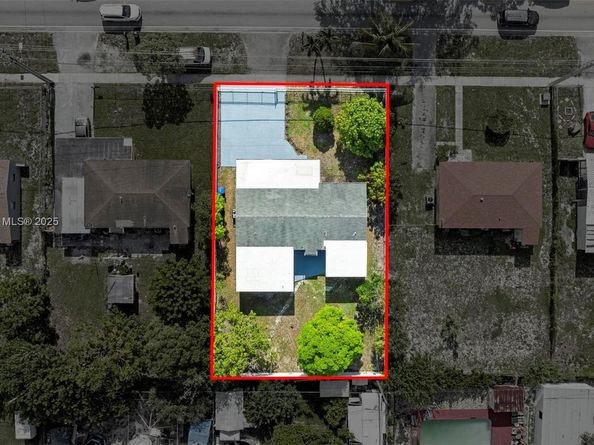 1237 NW 15th Ave, Fort Lauderdale FL 33311