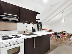 8301 SW 53rd Ave, Miami FL 33143