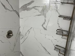 4421 NW 33rd St, Lauderdale Lakes FL 33319