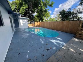 4421 NW 33rd St, Lauderdale Lakes FL 33319