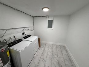 4421 NW 33rd St, Lauderdale Lakes FL 33319