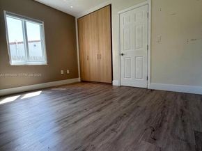 235 NE 46th St, Miami FL 33137