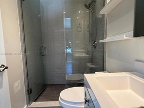 235 NE 46th St, Miami FL 33137