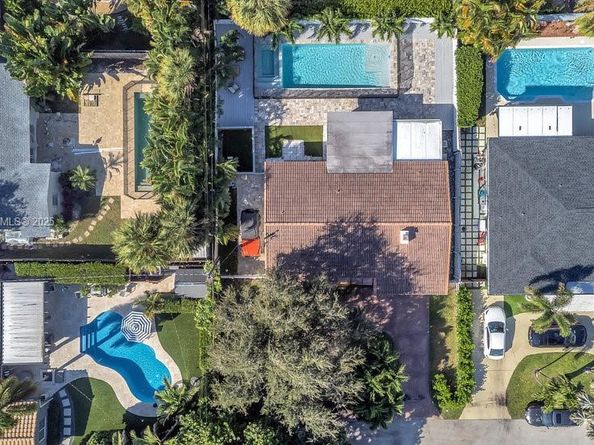 801 NE 19th Ter, Fort Lauderdale FL 33304