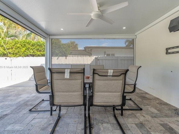 801 NE 19th Ter, Fort Lauderdale FL 33304