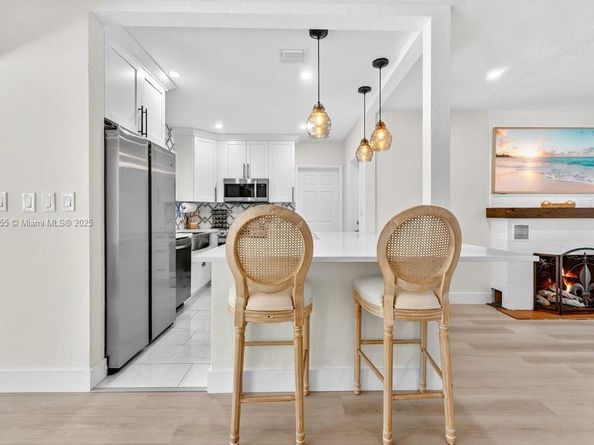 801 NE 19th Ter, Fort Lauderdale FL 33304