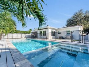 801 NE 19th Ter, Fort Lauderdale FL 33304