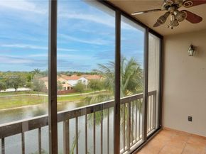 10155 NW 9th St Cir 4401, Miami FL 33172