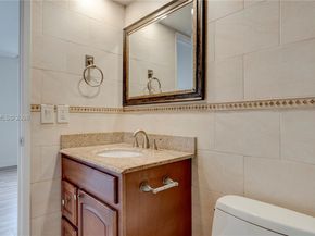 10155 NW 9th St Cir 4401, Miami FL 33172