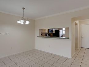 10155 NW 9th St Cir 4401, Miami FL 33172