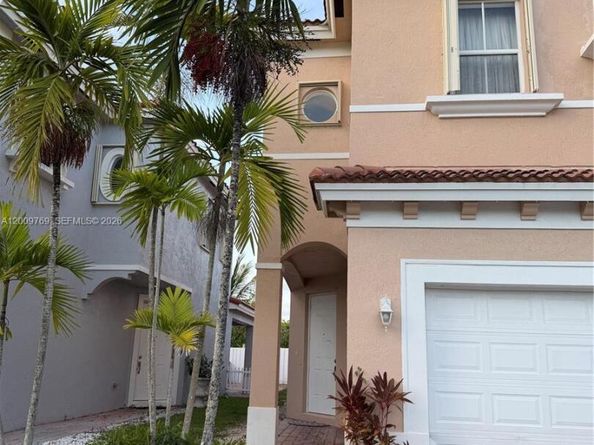 3955 NE 13th Dr, Homestead FL 33033