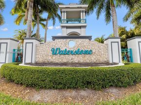 3955 NE 13th Dr, Homestead FL 33033