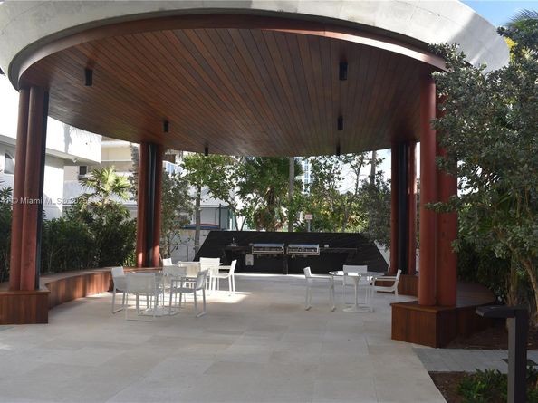 6365 Collins Ave 1901, Miami Beach FL 33141