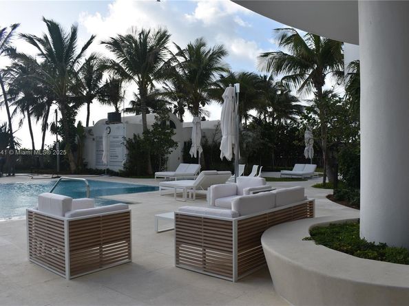 6365 Collins Ave 1901, Miami Beach FL 33141