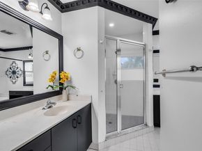 2003 NW 181st Ave, Pembroke Pines FL 33029