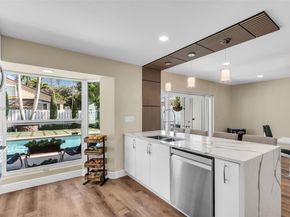 2003 NW 181st Ave, Pembroke Pines FL 33029