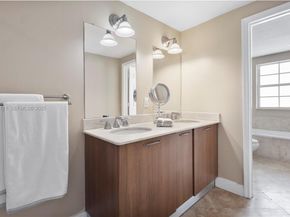 929 SW 11th St H2, Miami FL 33129