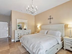 929 SW 11th St H2, Miami FL 33129