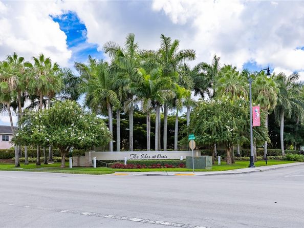 201 NE 36th Ter, Homestead FL 33033